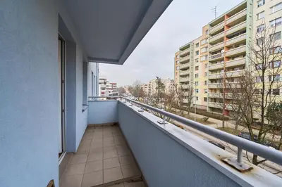 Balkon lub taras w obiekcie Apartments Wrocław Bajana by Noclegi Renters