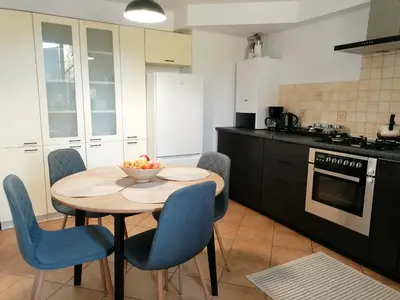 Kuchnia lub aneks kuchenny w obiekcie Apartament u Przewodnika Sudeckiego