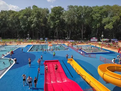 Basen w obiekcie Motel Sportowy OSiR Jawor lub w pobliżu