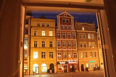 Budynek, w którym mieści się apartament
