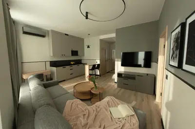 Telewizja i/lub zestaw kina domowego w obiekcie Sarnia Point Apartamenty Prestige