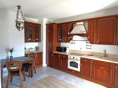 Kuchnia lub aneks kuchenny w obiekcie Apartament Kwiatowy klimatyzowany