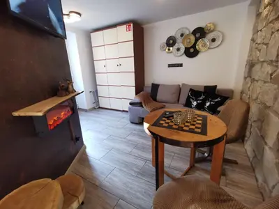 Część wypoczynkowa w obiekcie Kryształowy Apartament z pięknym ogrodem w centrum uzdrowiska