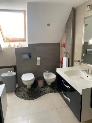 Łazienka w obiekcie Apartament W46B Deluxe w Bielawie Góry Sowie
