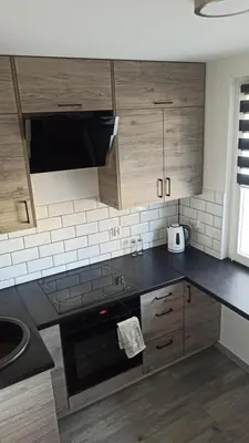 Kuchnia lub aneks kuchenny w obiekcie Apartament Zdrojowy