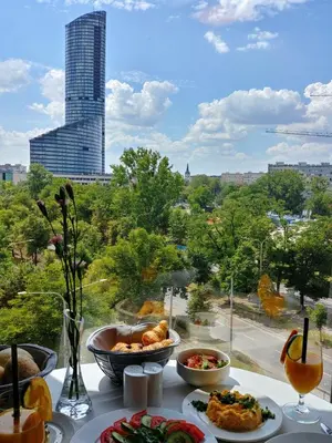 Jedzenie w hotelu lub w pobliżu