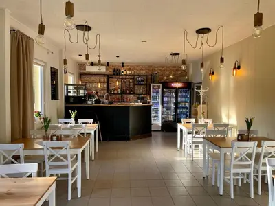 Hol lub bar w obiekcie SuliCamp Kompleks Wypoczynkowy