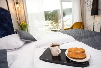 Łóżko lub łóżka w pokoju w obiekcie Biała Perła 624- Czarna Góra Resort