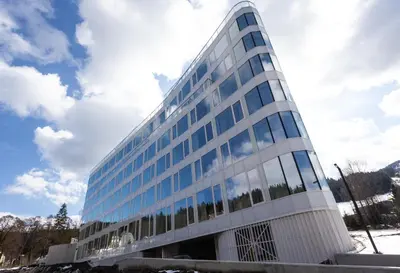 Budynek, w którym mieści się apartament