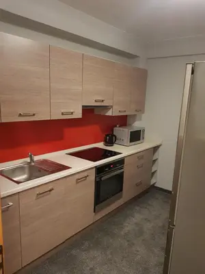 Kuchnia lub aneks kuchenny w obiekcie 3 Wygodny pokój w sercu Wrocławia