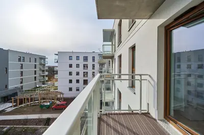 Balkon lub taras w obiekcie Apartment Wichrowa with FREE GARAGE Wrocław by Noclegi Renters