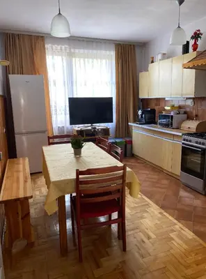 Kuchnia lub aneks kuchenny w obiekcie Bella Casa Economy Villa - Skibowa, close to Bielany