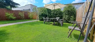 Ogród w obiekcie Apartament Alcatraz 90m z kominkiem Kamienna Góra