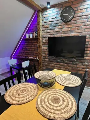 Telewizja i/lub zestaw kina domowego w obiekcie Sudecki apartament