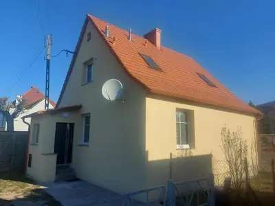 Budynek, w którym mieści się apartament