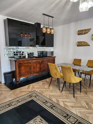 Kuchnia lub aneks kuchenny w obiekcie Morfeusz Apartamenty Księcia Witolda