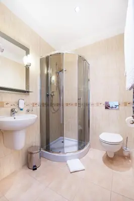 Łazienka w obiekcie Resort de Esperanto Sanatorium Uzdrowiskowe