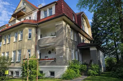 Budynek, w którym mieści się apartament