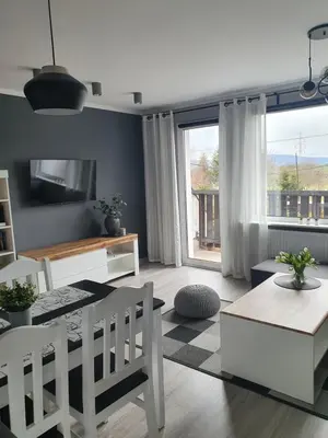 Telewizja i/lub zestaw kina domowego w obiekcie Siódemka
