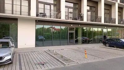 Budynek, w którym mieści się apartament