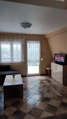 Telewizja i/lub zestaw kina domowego w obiekcie domek 6 osobowy- Jezioro nyskie