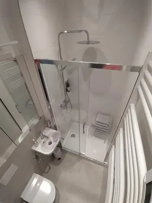 Łazienka w obiekcie Apartament FANABERIA Lądek Zdrój
