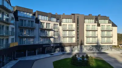Budynek, w którym mieści się apartament