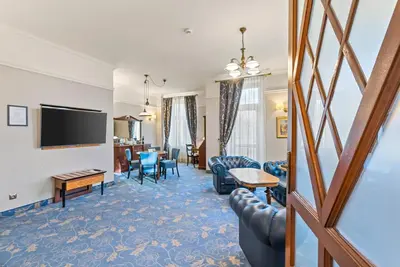 Telewizja i/lub zestaw kina domowego w obiekcie Hotel Diament Plaza Gliwice
