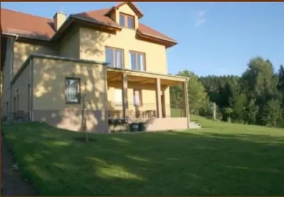 Ogród w obiekcie Pokoje Gościnne Monti