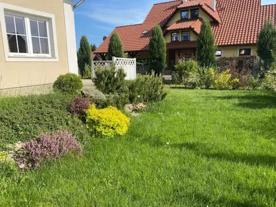 Ogród w obiekcie Apartament Caminski Dębowa