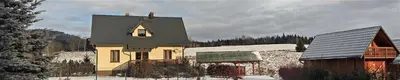 Budynek, w którym mieści się apartament