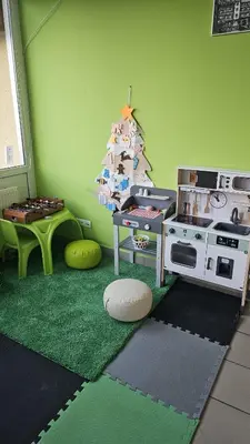 Kuchnia lub aneks kuchenny w obiekcie Marel-Apartments U SOWY- Park- Polanica Zdrój