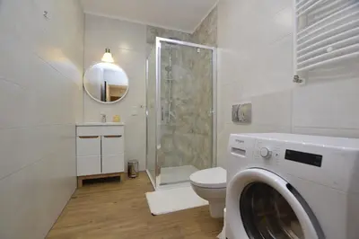 Łazienka w obiekcie Apartament SZMARAGDOWY z garażem Centrum Gliwic-Klimatyzacja