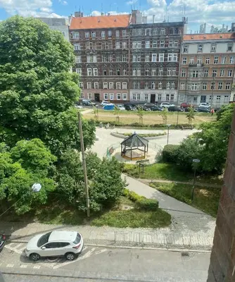 Budynek, w którym mieści się apartament