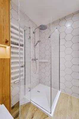 Łazienka w obiekcie Marel-Apartment dwupoziomowy 24 Willa Leśna Polanica Zdrój