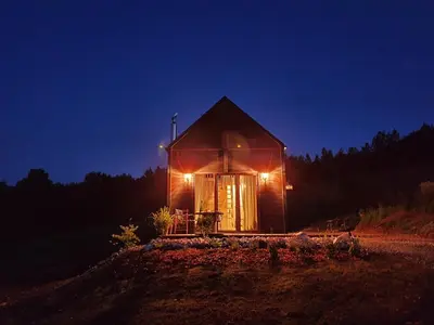 Budynek, w którym mieści się dom wakacyjny