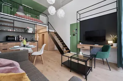 Część wypoczynkowa w obiekcie Airport Studio Zarembowicza by Noclegi Renters