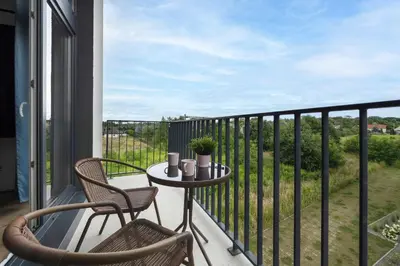 Balkon lub taras w obiekcie Airport Studio Zarembowicza by Noclegi Renters