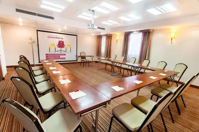 Zaplecze biznesowe lub konferencyjne w obiekcie Qubus Hotel Gliwice