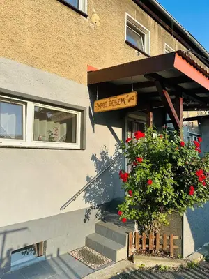 Budynek, w którym mieści się apartament