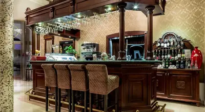 Hol lub bar w obiekcie Hotel im. Jana Pawła II