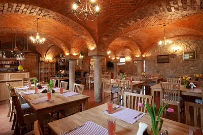 Restauracja lub miejsce do jedzenia w obiekcie Villa Greta