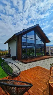 Budynek, w którym mieści się apartament