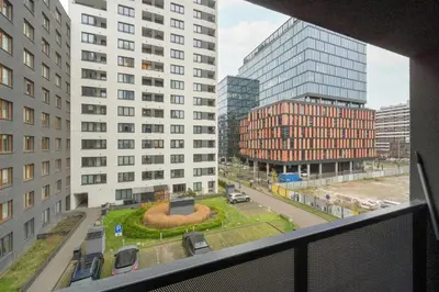 Budynek, w którym mieści się apartament