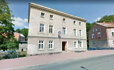 Budynek, w którym mieści się apartament