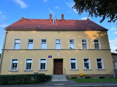 Budynek, w którym mieści się apartament