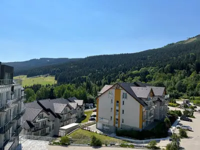 Widok na góry z tego apartamentu