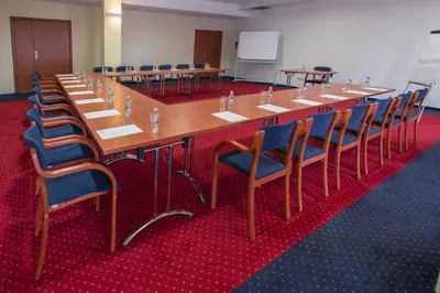 Zaplecze biznesowe lub konferencyjne w obiekcie Business Hotel Vega Wrocław
