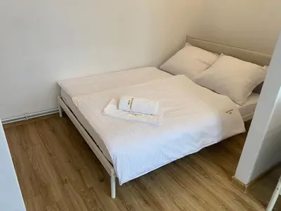 Łóżko lub łóżka w pokoju w obiekcie Apartament F21B Deluxe w Bielawie Góry Sowie