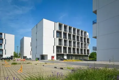 Budynek, w którym mieści się apartament